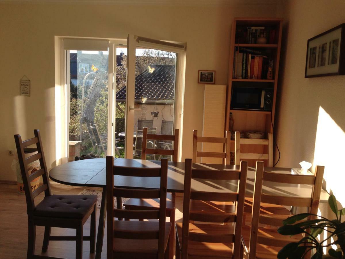 Ferienwohnung Mit Garten In Koeln Esterno foto